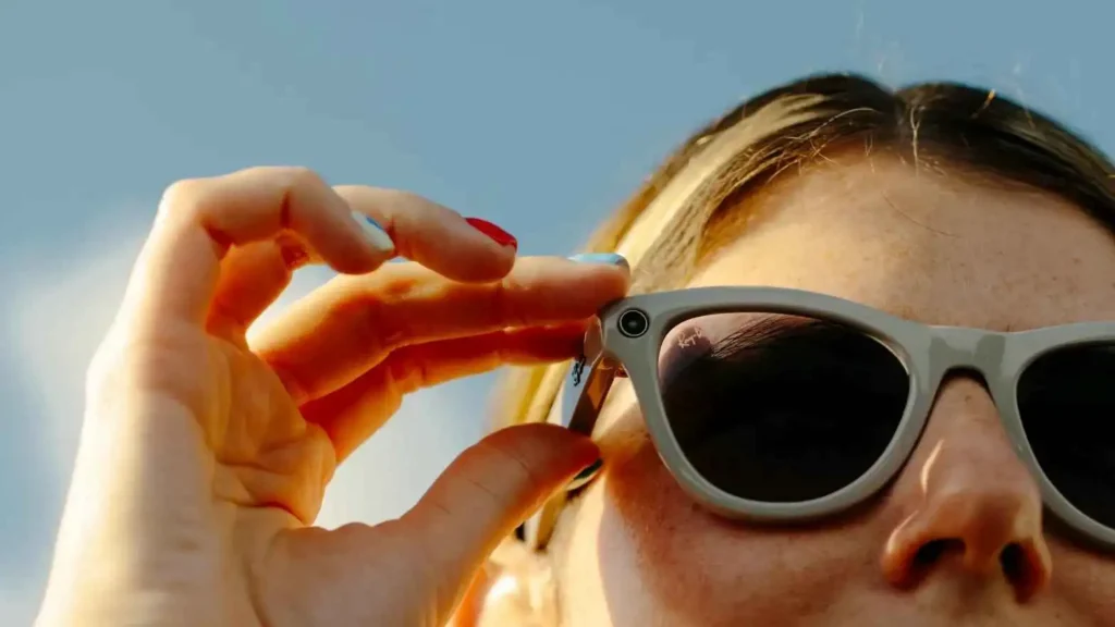 A vulnerability in Meta Glasses opens the door to spying on private conversations