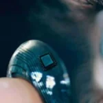 Smart contact lenses: a technological revolution that integrates health indicators with augmented reality technologies