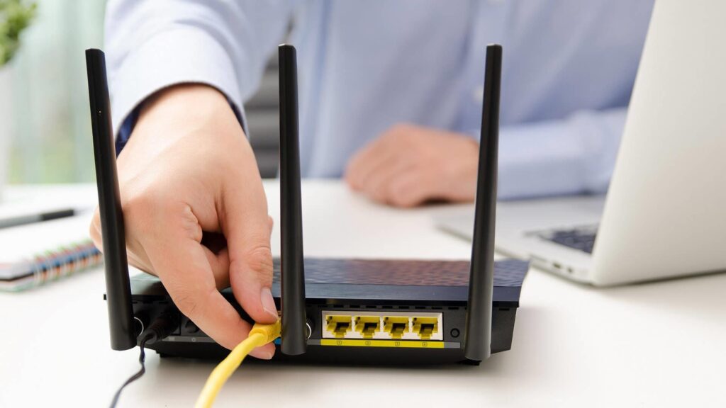 Press warning: A common error raises the temperature of the router and threatens to damage it