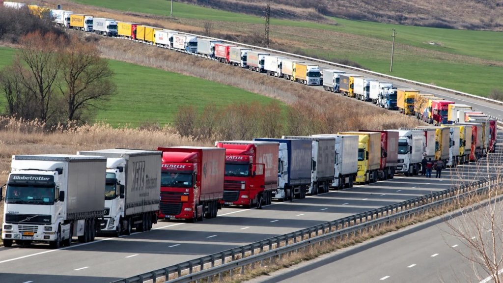After the ports and airports… Washington strikes the land arteries of Iran