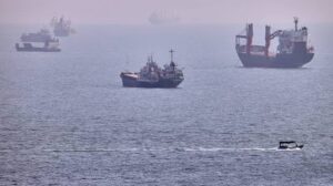 Strait of Hormuz tensions push the G7 to approve an urgent energy emergency plan